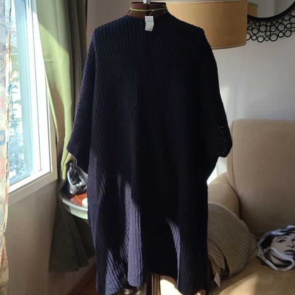 NWT Aerie Chenille Cardigan Poncho - Picture 7 of 9